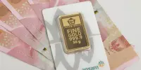 Harga Emas Antam Jumat Ini Stagnan di level Rp2.725.000 per Gram